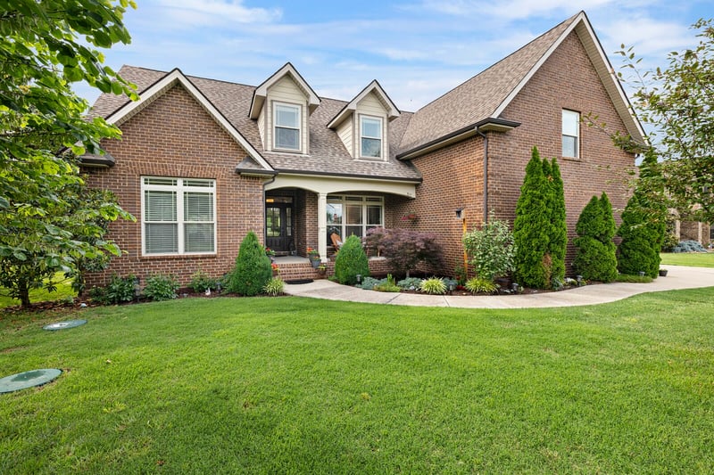 1521 Marathon Dr, Murfreesboro, TN 37129