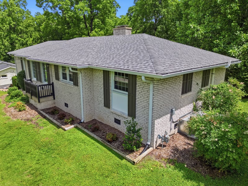 742 Currey Rd, Nashville, TN 37217