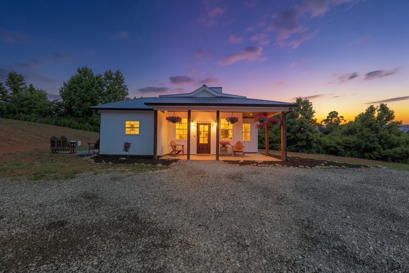 1868 E Emerson Rd, Cohutta, GA 30710