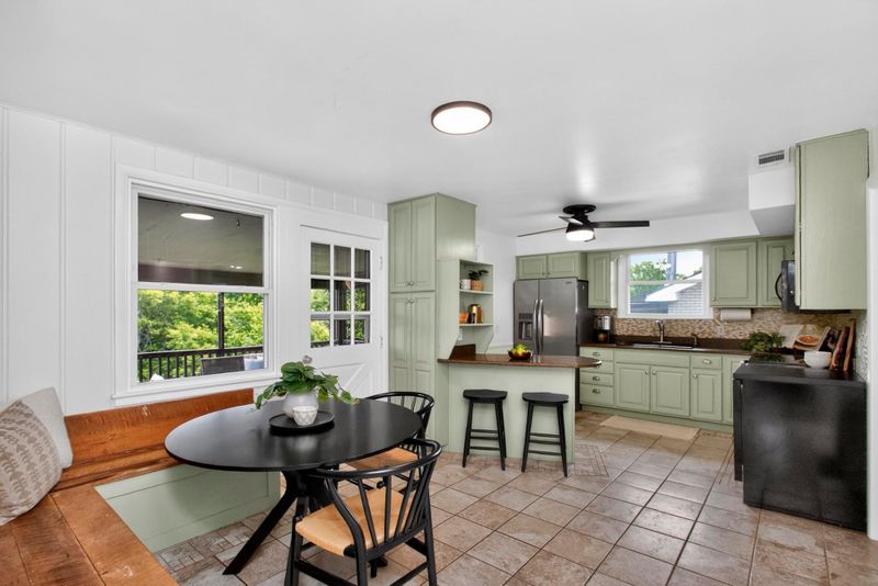 7044 Bonnavent Dr, Hermitage, TN 37076