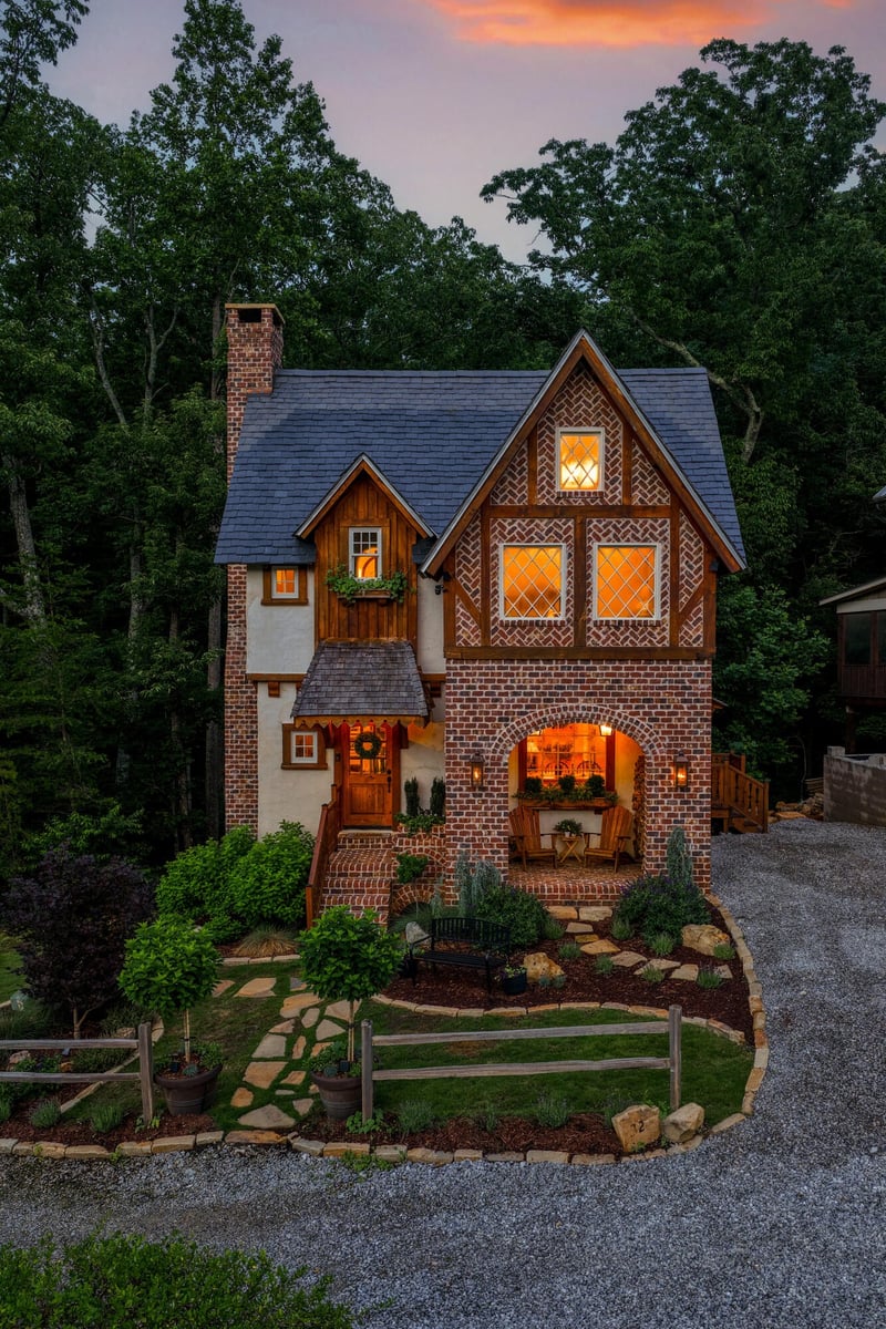 32 Lantern Cove Rd, Chickamauga, GA 30707
