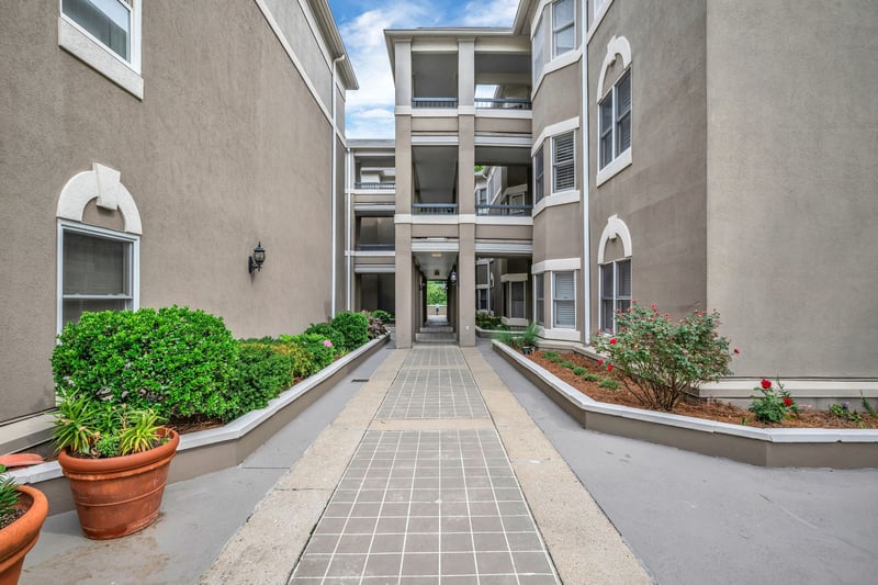 3818 West End Ave #105, Nashville, TN 37205