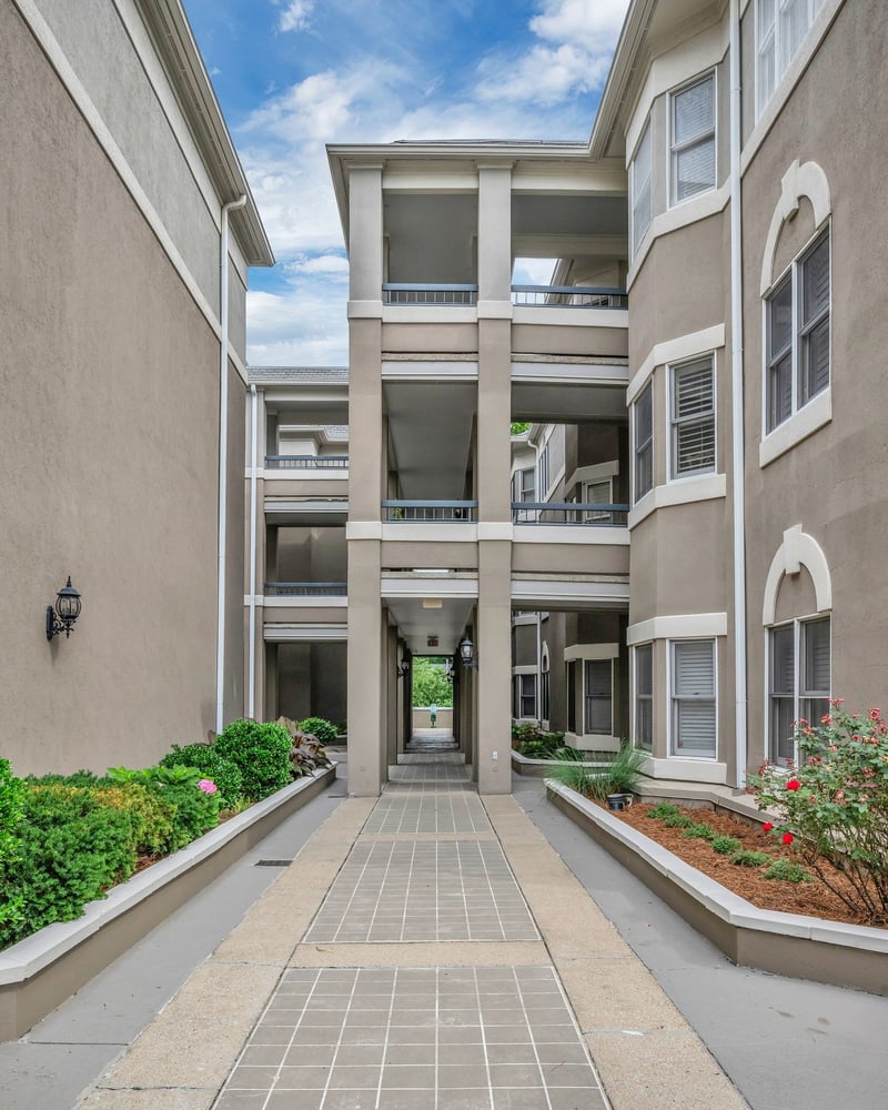 3818 West End Ave #105, Nashville, TN 37205
