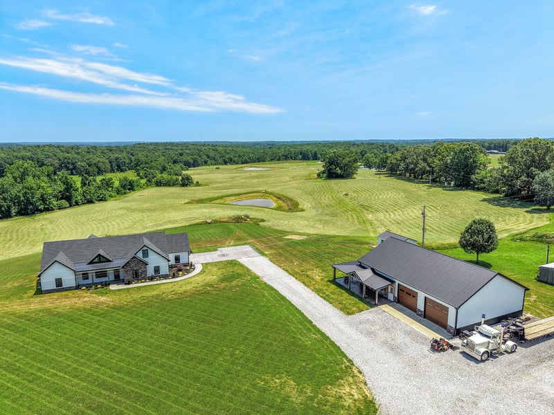 2100 Gamble Hollow Rd, Cumberland Furnace, TN 37051