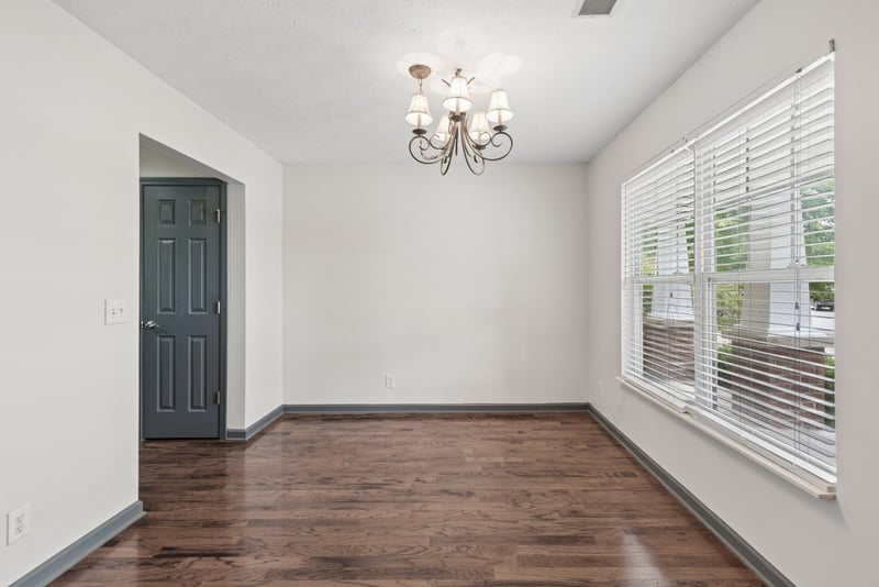2006 Blossom Valley Ct, Mount Juliet, TN 37122