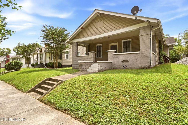 2644 E 5th Ave, Knoxville, TN 37914