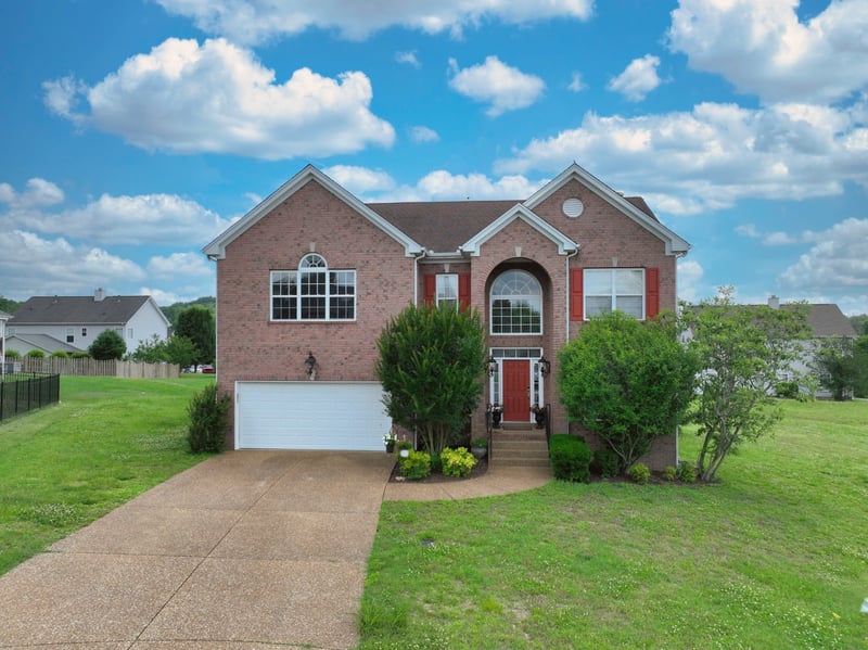 102 Lance Park Cir, Goodlettsville, TN 37072
