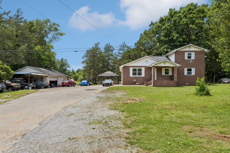 2200 Mount Herman Rd, Murfreesboro, TN 37127