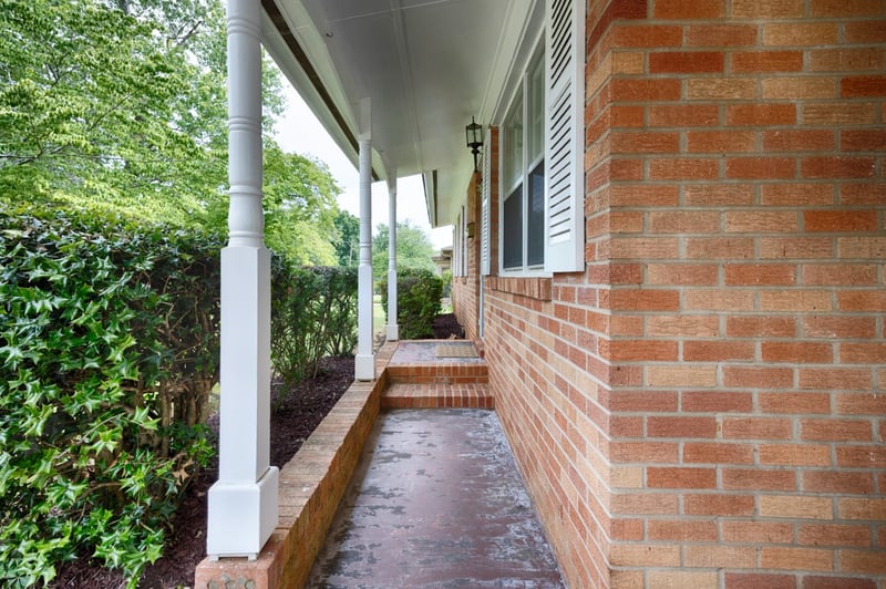2017 Chambers Dr NE, Huntsville, AL 35811