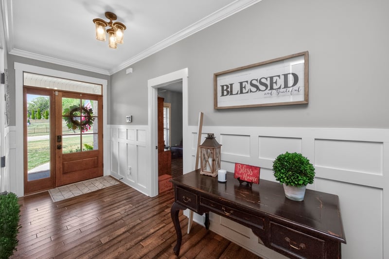 106 Renee Ct, Cottontown, TN 37048
