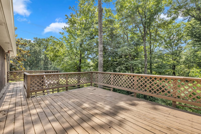 1106 Dogwood Ln, White House, TN 37188