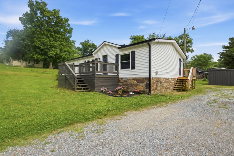 824 Pitt Ave, Springfield, TN 37172