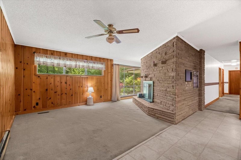 213 Ridgecrest Dr, Dalton, GA 30721