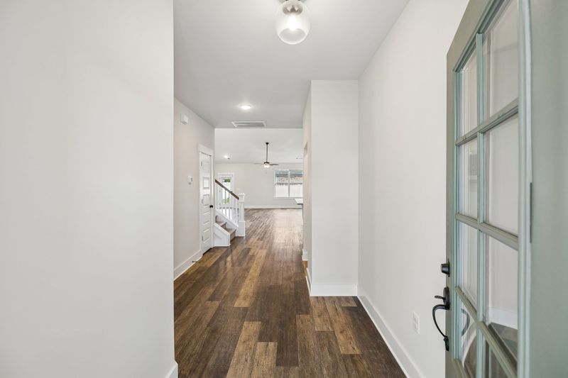 2728 Parkwood Dr, Murfreesboro, TN 37128