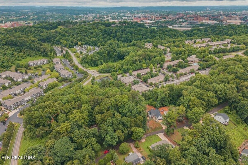 1215 Navy Dr, Knoxville, TN 37920