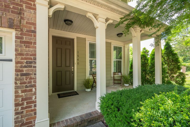 1540 Hampshire Pl, Thompsons Station, TN 37179