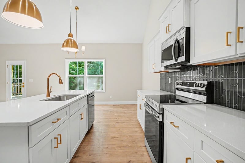 1222 Rooster Rg, Pleasant View, TN 37146