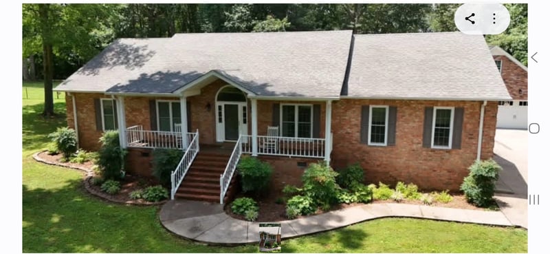 320 Spring Valley Dr, Cottontown, TN 37048