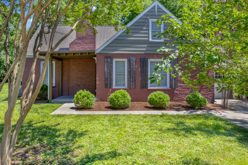 907 Burchwood Ave, Nashville, TN 37216