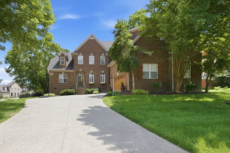 1013 Glessner Dr, Spring Hill, TN 37174