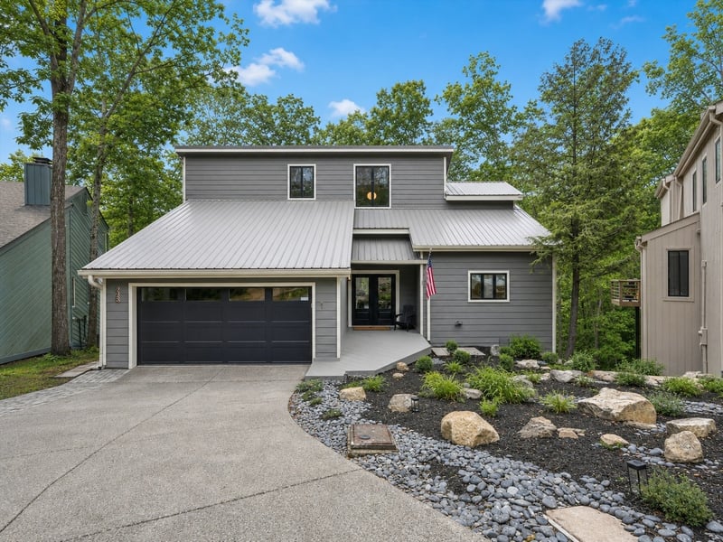 228 Harpeth Wood Dr, Nashville, TN 37221
