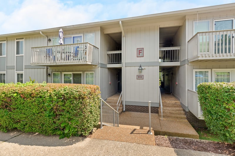 21 Vaughns Gap Rd #91, Nashville, TN 37205