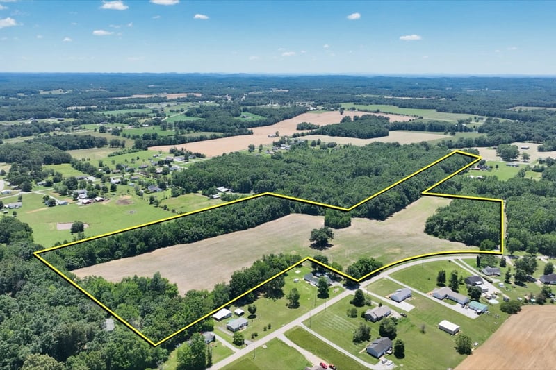 366 Parker Rd, Portland, TN 37148