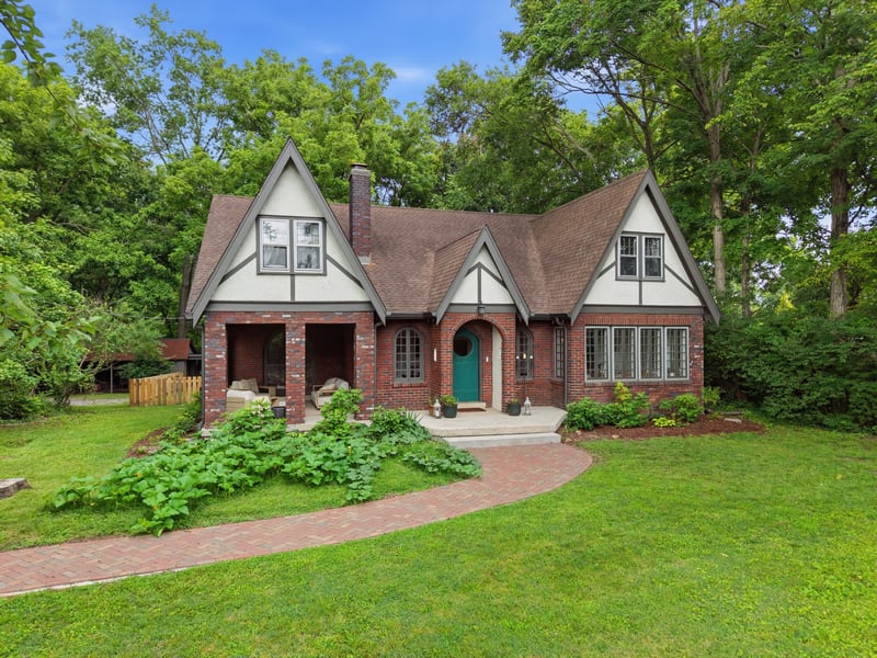 1203 Mcgavock Pike, Nashville, TN 37216