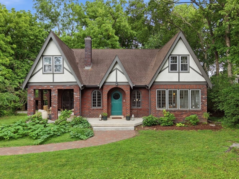 1203 Mcgavock Pike, Nashville, TN 37216