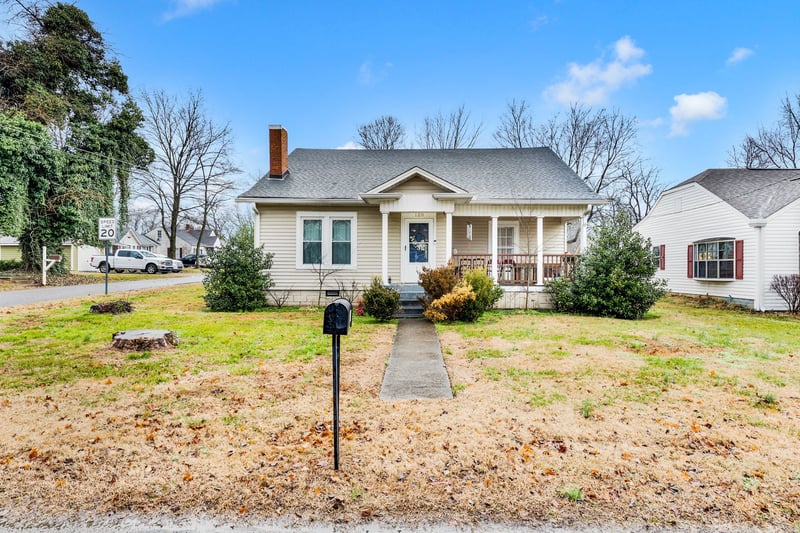 128 W Jackson St, Gallatin, TN 37066