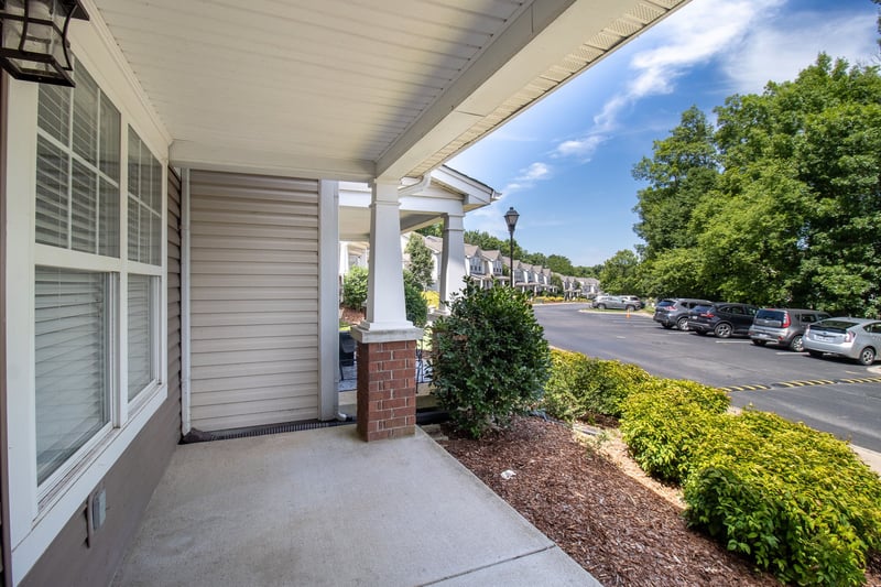 622 Flintlock Ct, Nashville, TN 37217