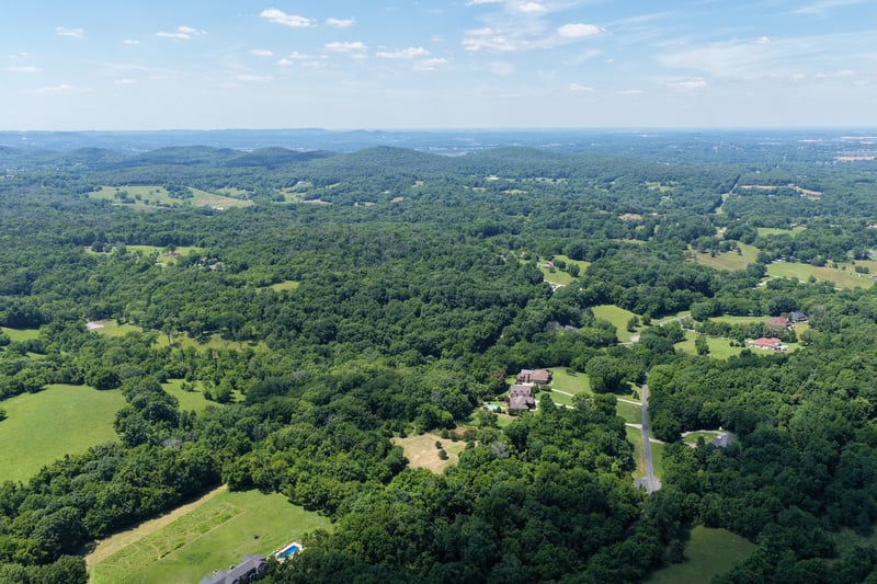 130 Hidden Valley Rd, Arrington, TN 37014