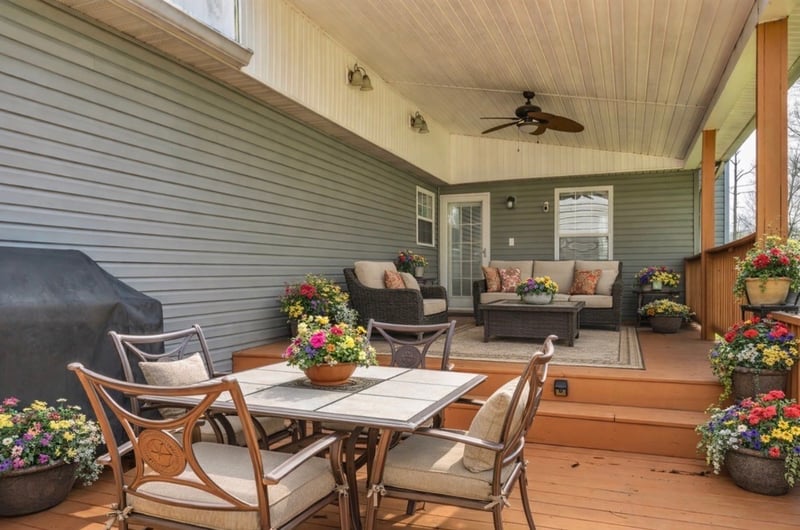 504 Hunter Ct, White Bluff, TN 37187