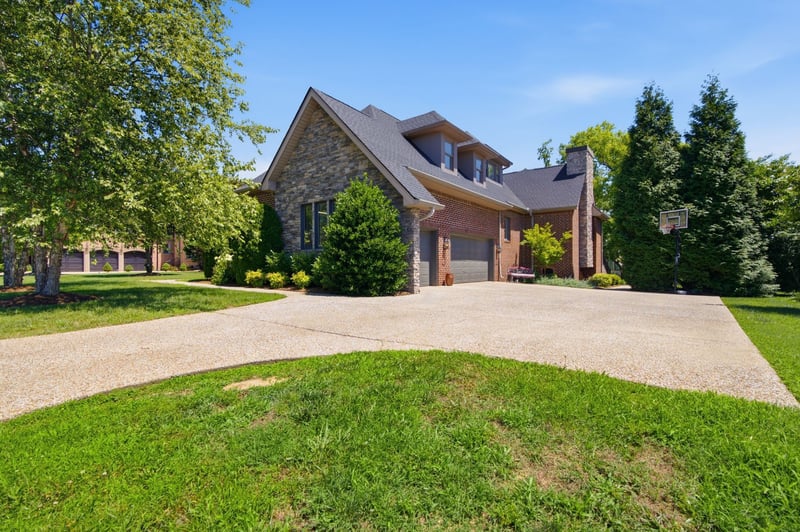 518 Ridgecrest Ln, Lebanon, TN 37087