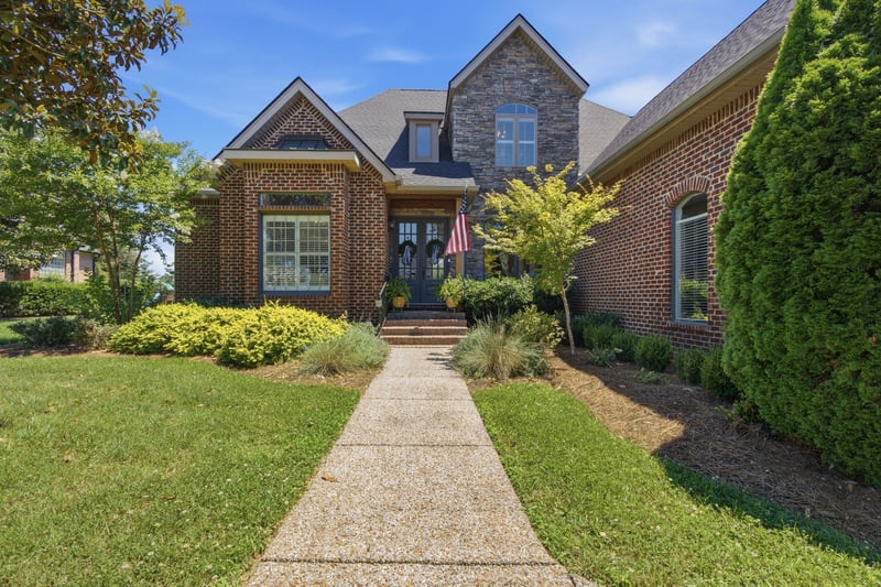 518 Ridgecrest Ln, Lebanon, TN 37087