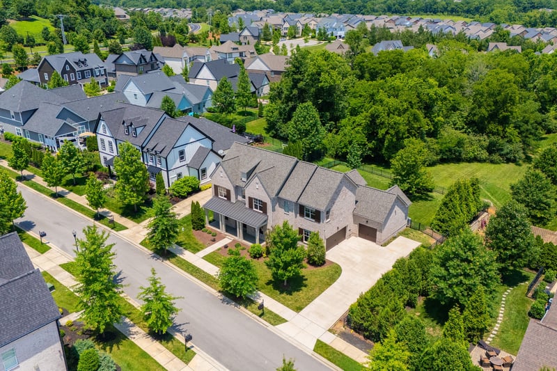 513 Central Dr, Franklin, TN 37064