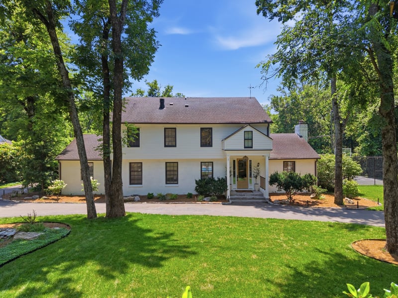 2419 Valley Brook Rd, Nashville, TN 37215