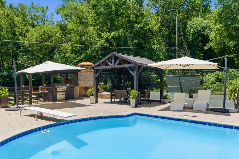 2419 Valley Brook Rd, Nashville, TN 37215