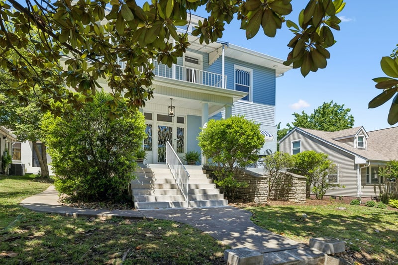1313 16th Ave S, Nashville, TN 37212