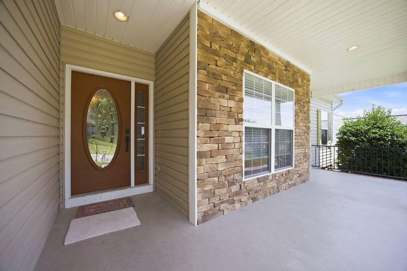 178 Kailors Cove Cir, Ringgold, GA 30736