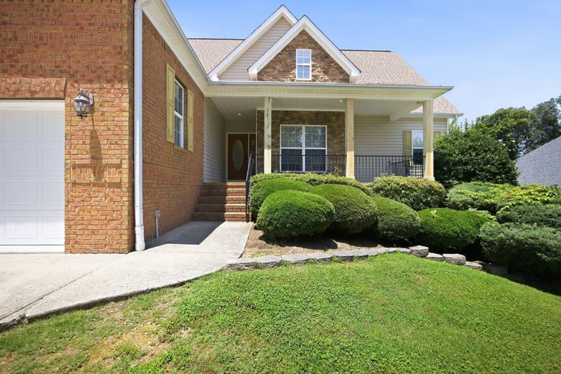 178 Kailors Cove Cir, Ringgold, GA 30736