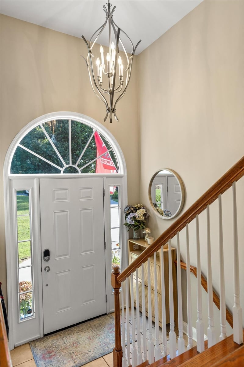 105 Creekside Dr, Dalton, GA 30720