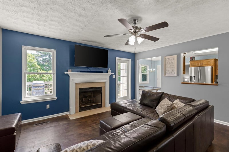 113 Jones Ln, Chickamauga, GA 30707