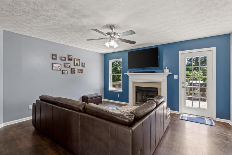 113 Jones Ln, Chickamauga, GA 30707
