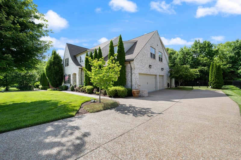 4088 Kings Camp Ps, Arrington, TN 37014