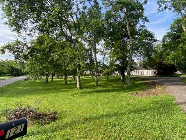 121 Vaughns Gap Rd, Nashville, TN 37205