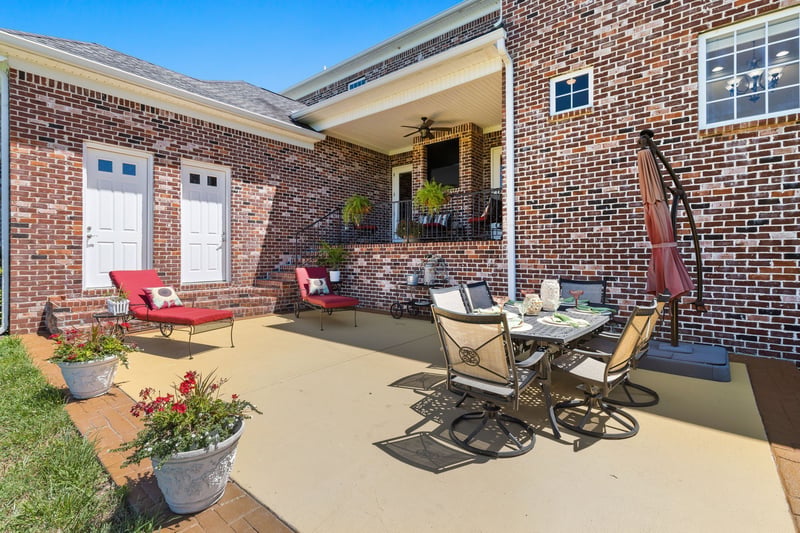 8288 Guthrie Rd, Cross Plains, TN 37049