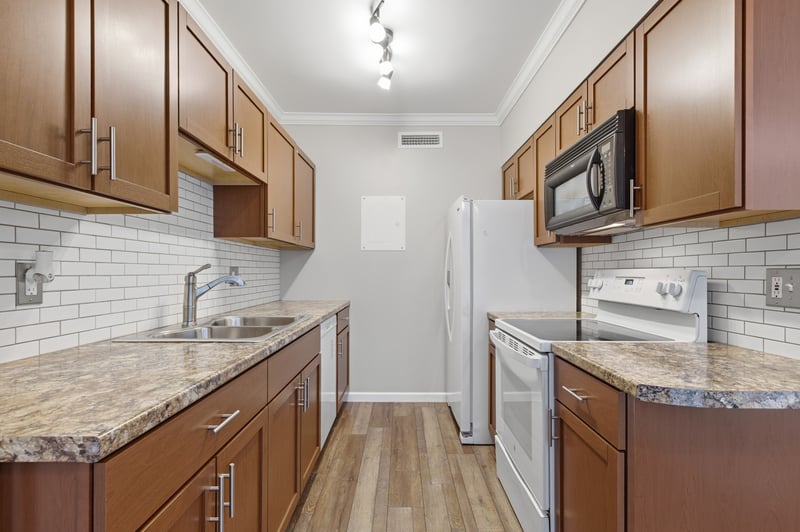 3909 Whitland Ave #202, Nashville, TN 37205