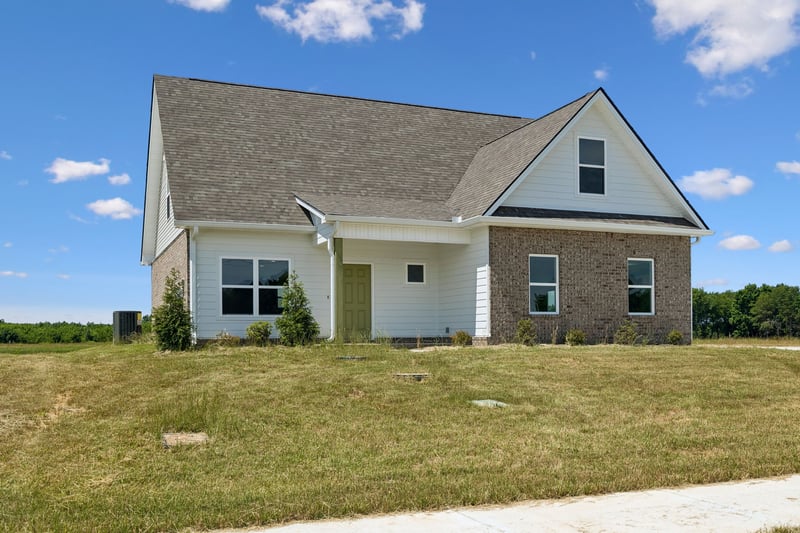 2212 Pickwick Pl, Murfreesboro, TN 37127