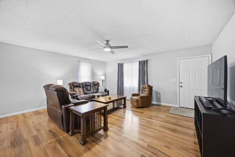 45 Redd Rd, Rossville, GA 30741